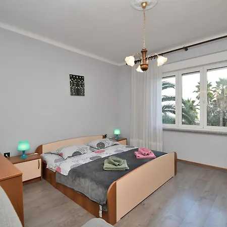 Apartment Darko *