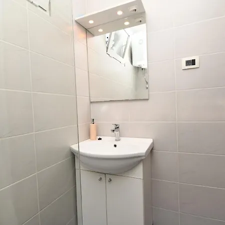 Apartment Darko *